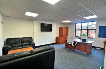 Small office to rent In Norwich - Independent House